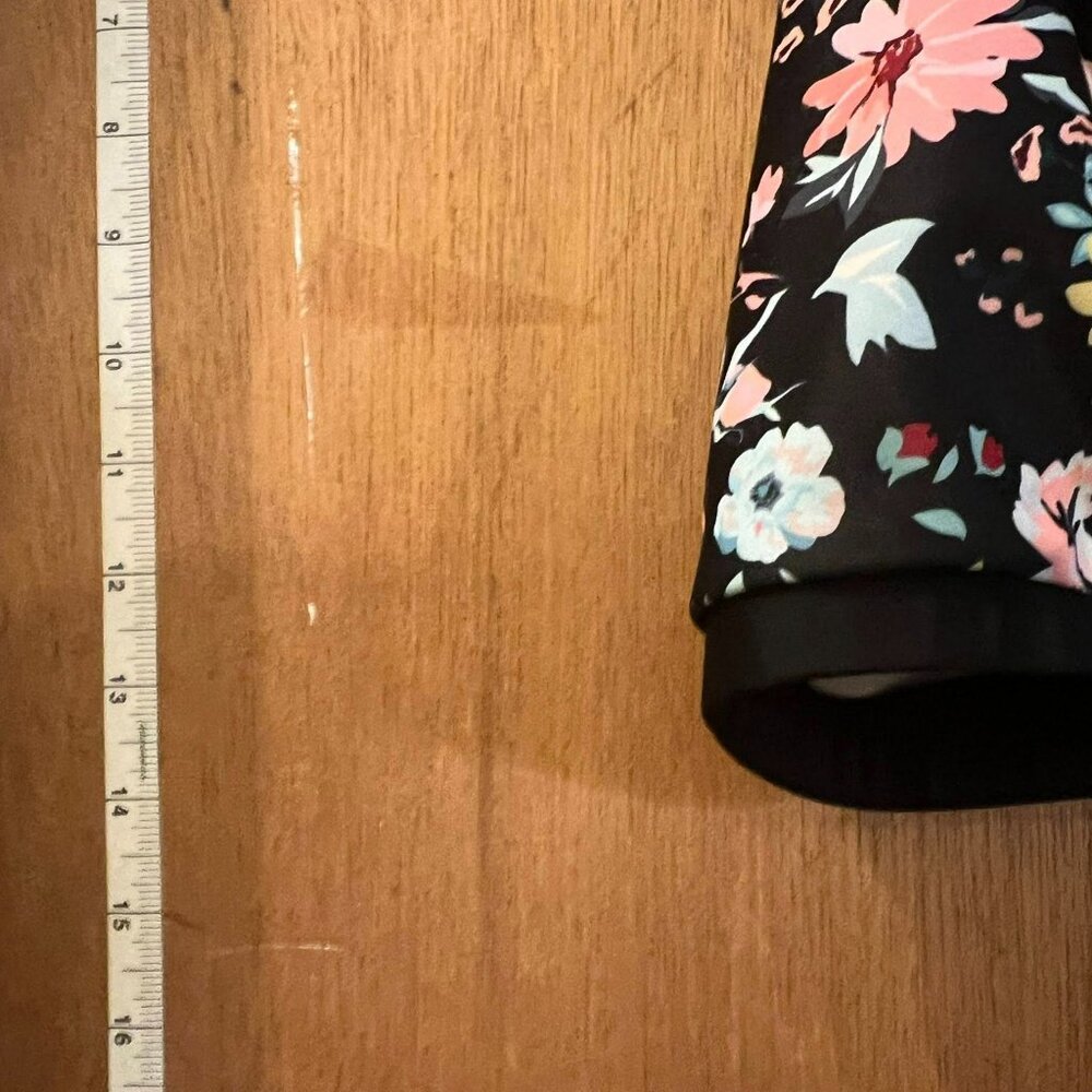 Size 22W - Holipick - Black and Floral Swim Top - Picture 7 of 7